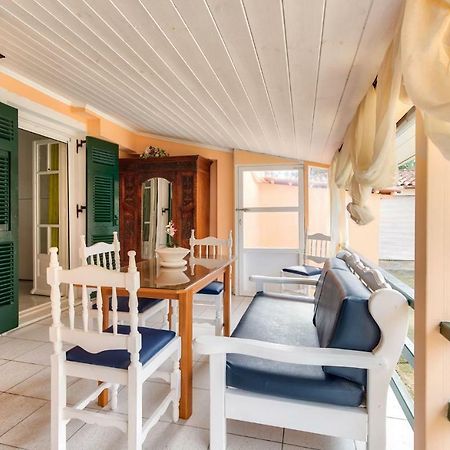 Ina Apartment Kalamákion エクステリア 写真